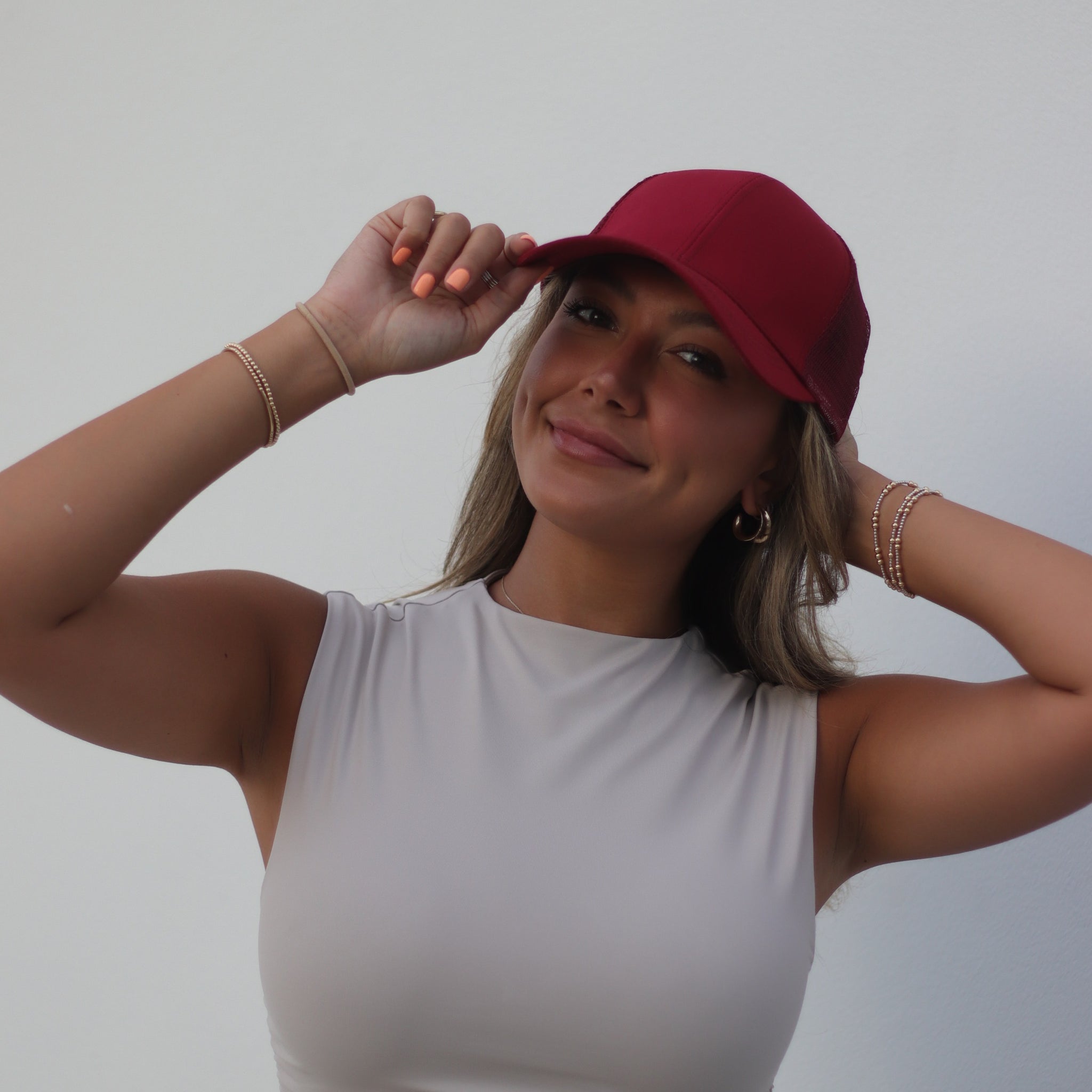 High Ponytail Hat with Mesh, Red