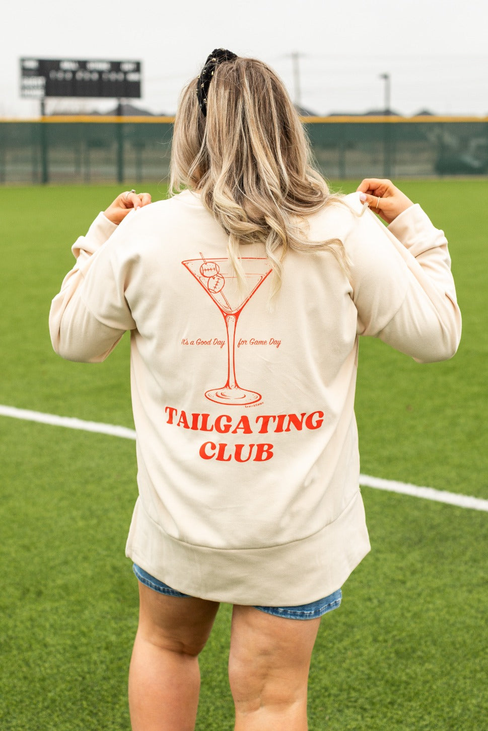 Tailgating Club Micro Fleece Crewneck, Ivory