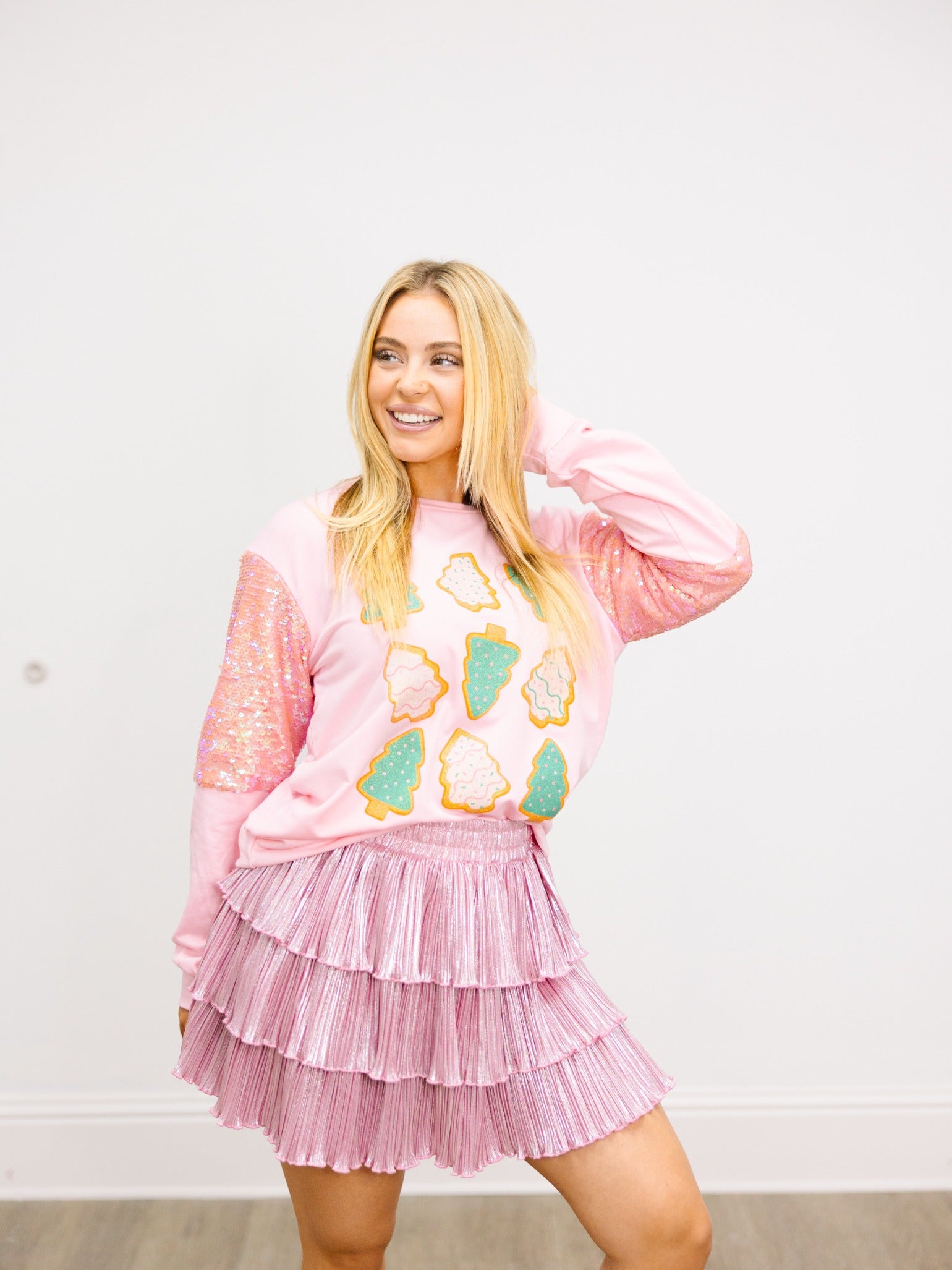 Christmas Tree on Light Weight Sequins Crewneck, Pink